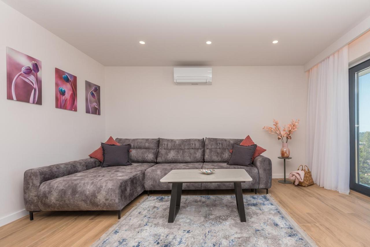 Luxury Adria Sea & City View Apartment マカルスカ エクステリア 写真