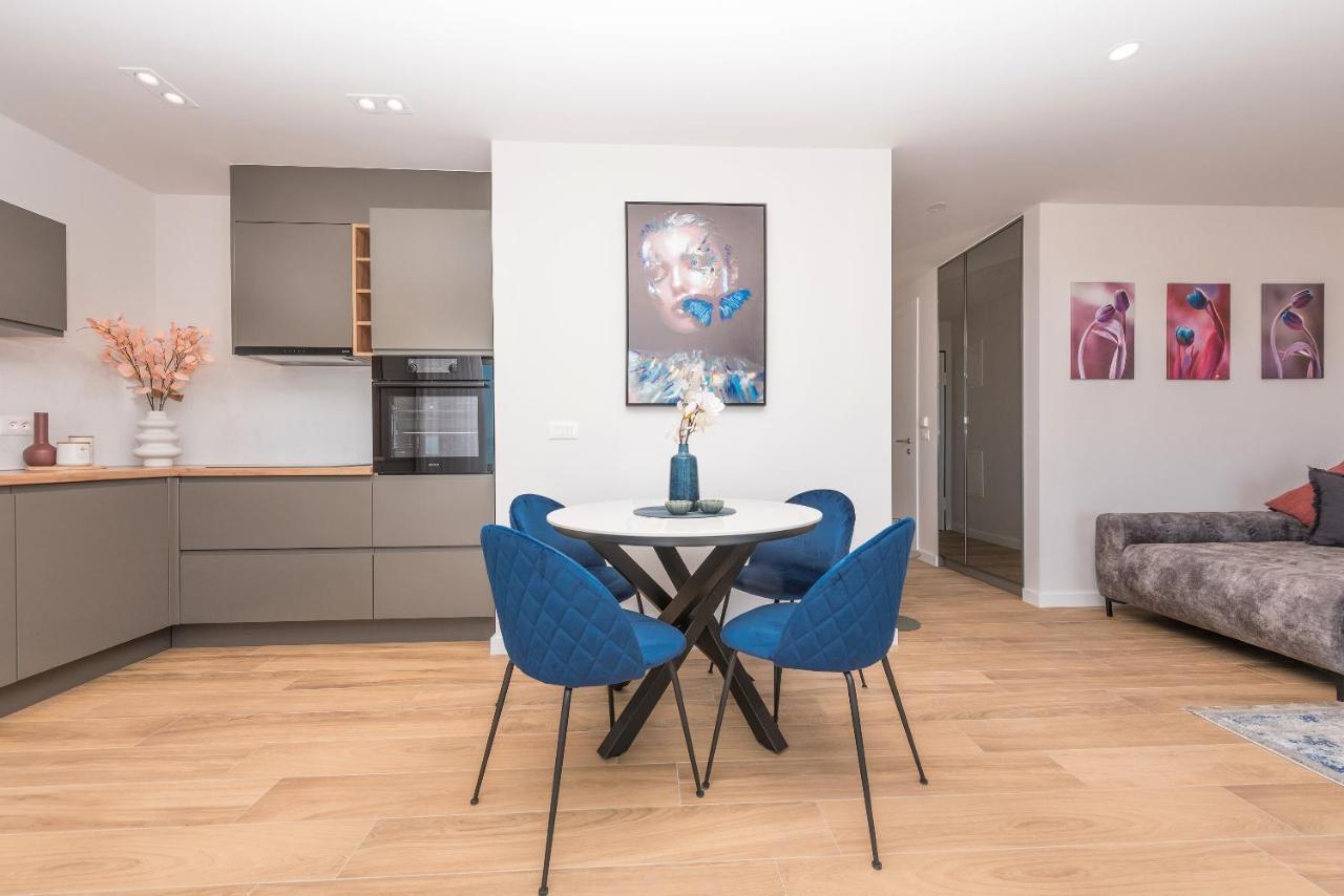 Luxury Adria Sea & City View Apartment マカルスカ エクステリア 写真